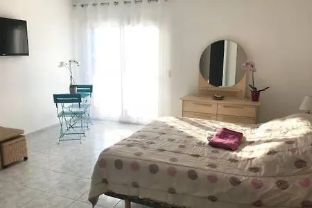 Guest house Des Oliviers *